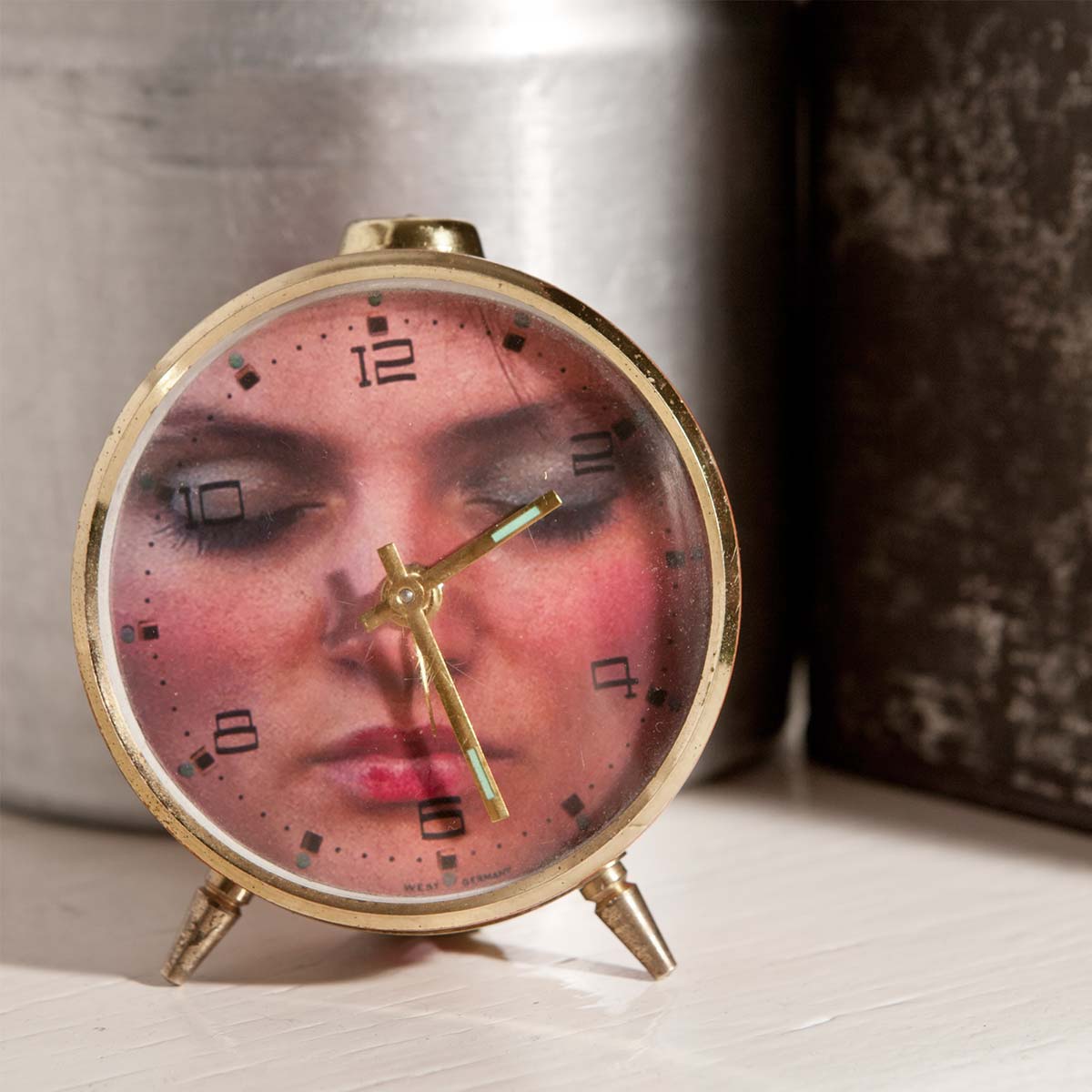 Installation 'Clocks' Caterina Rancho