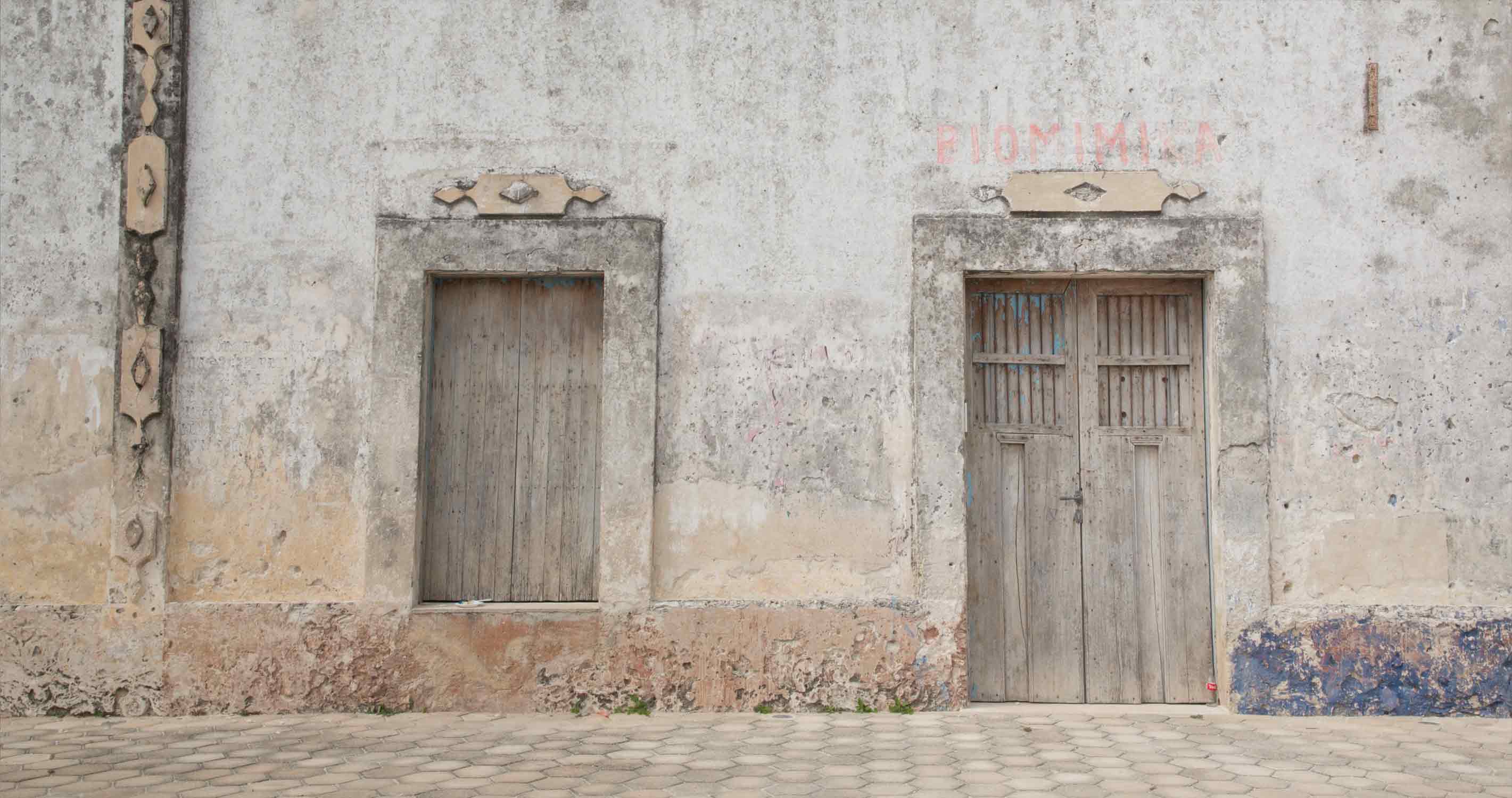 Entrances from México, Maroque, Vietnam, Perú and Bolívia